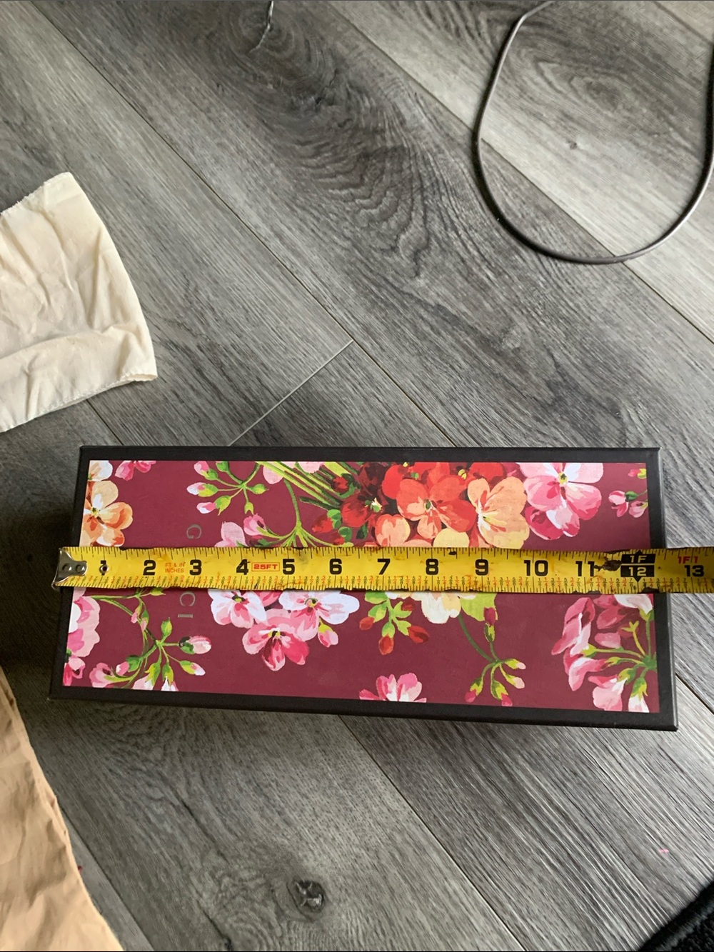 Gucci floral shoe box and dust bags - Picture 5 of 6